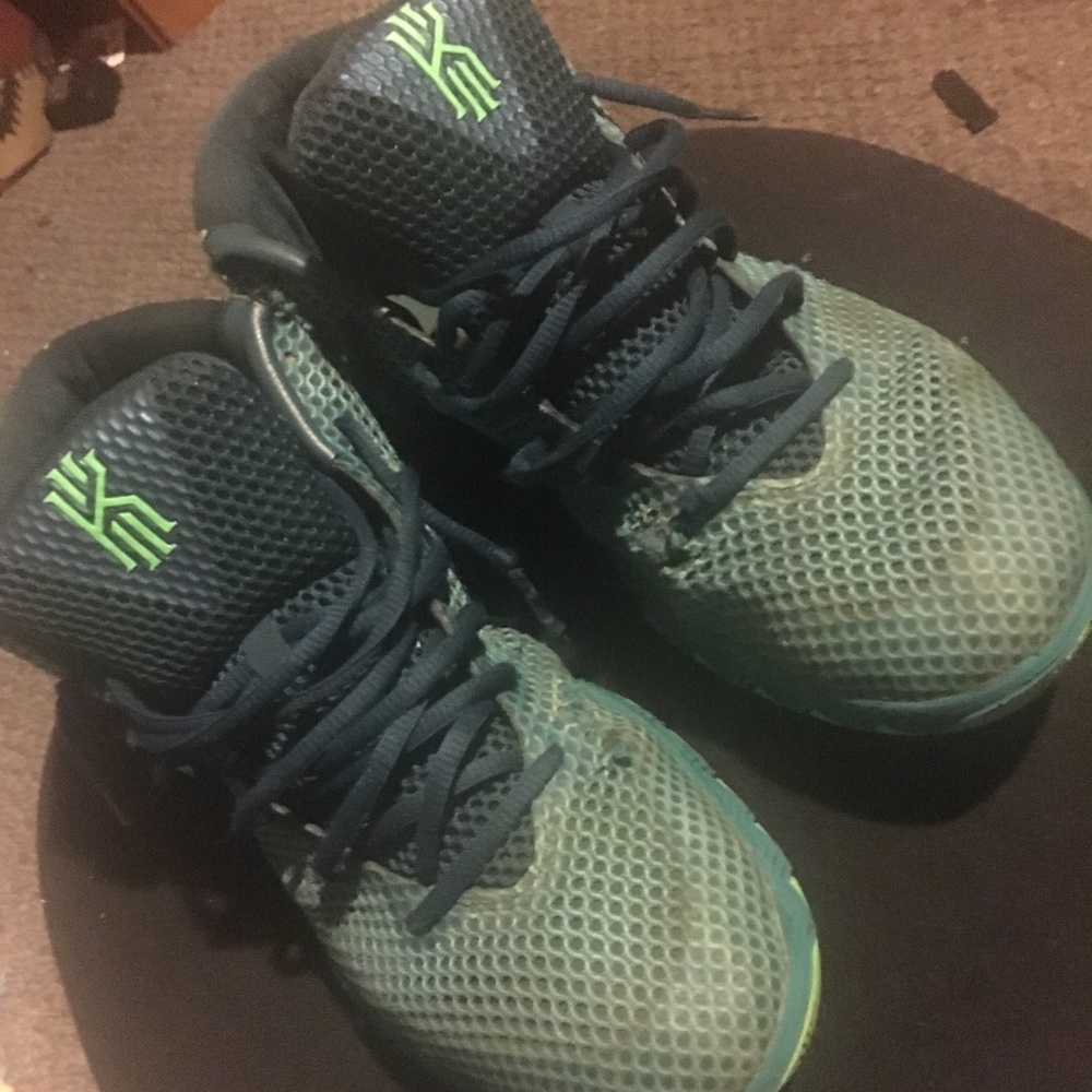 Kyrie 1 "australia